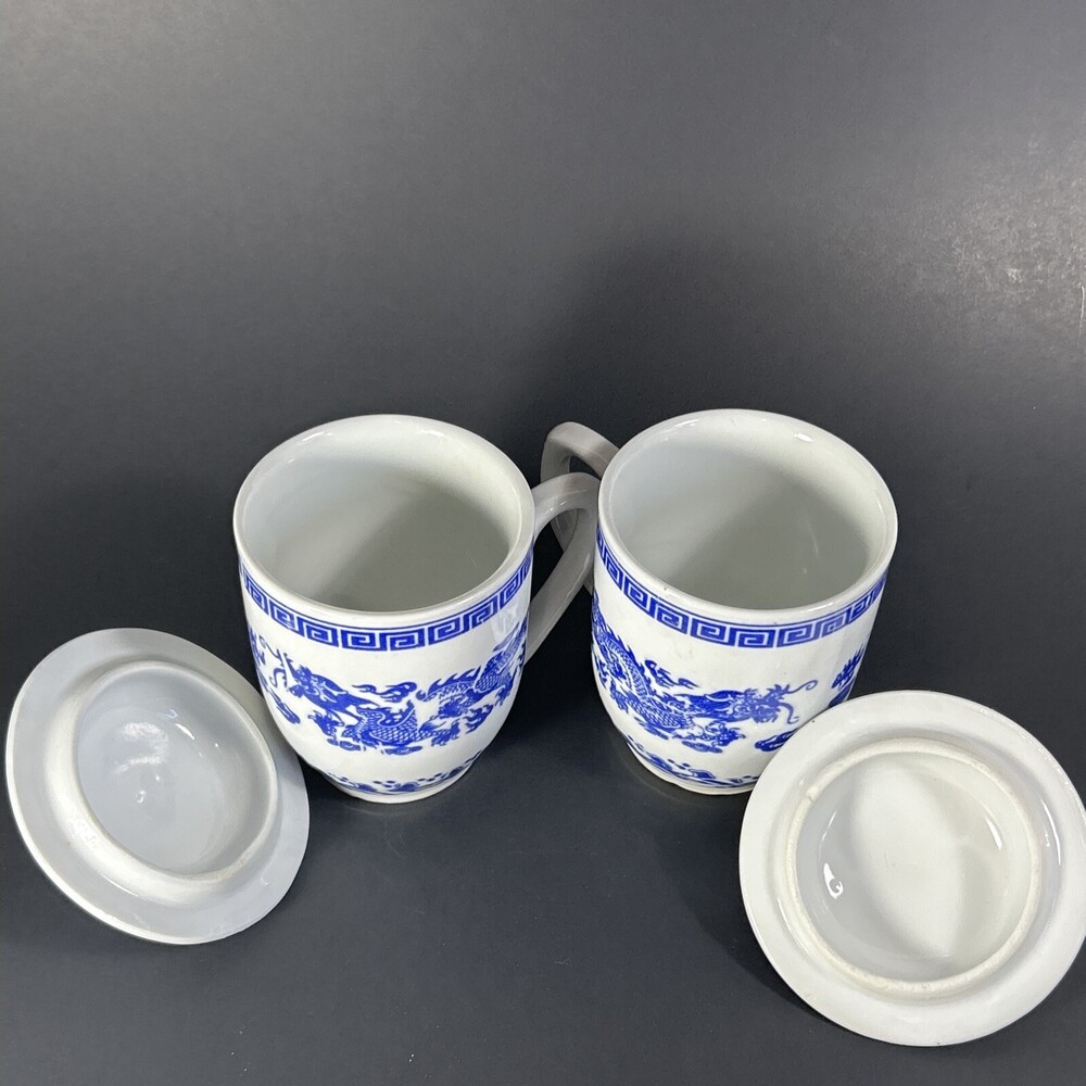 Vintage Chinese Jingdezhen Zhi Blue & White Dragon Lidded Porcelain Mug - Picture 3 of 5